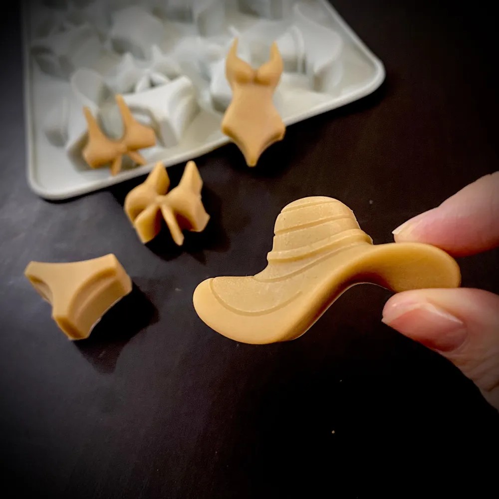 A Summer-Themed Beach Bikini M - مراجعة Soap Making Designs وسعره
