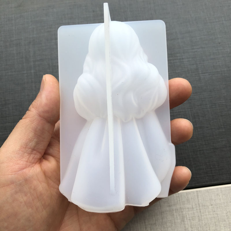 3D Cute Princess Silicone Cand - مراجعة Soap Making Ideas وسعره