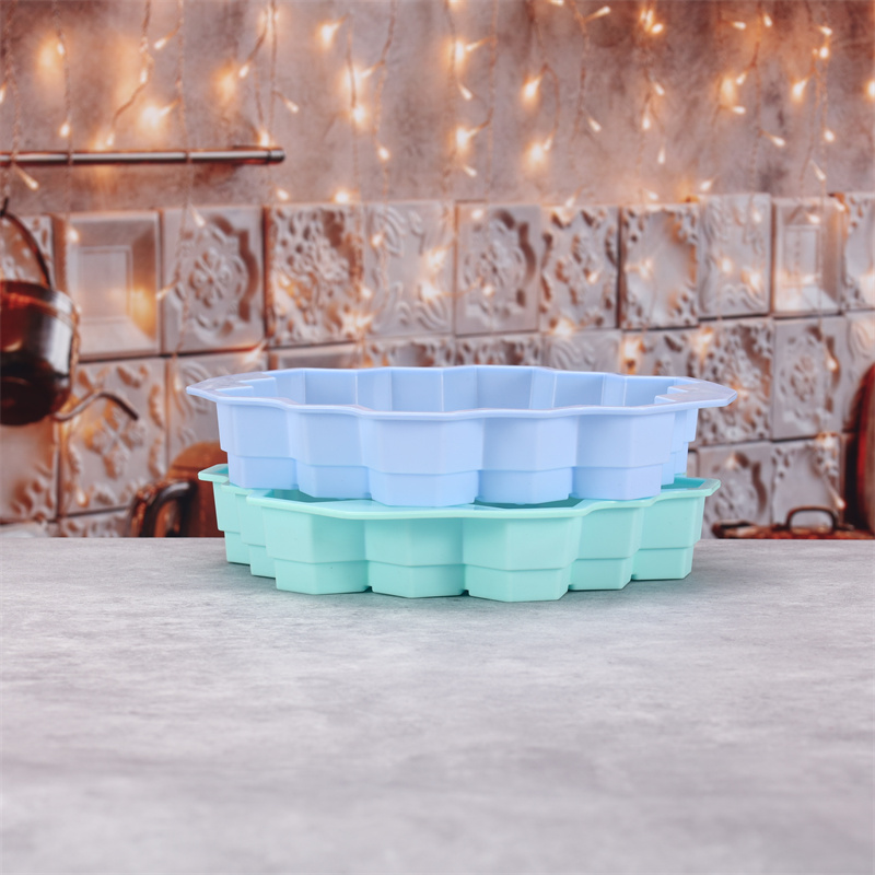 Silicone 19 Mobile Bee Honeyco - مراجعة Soap Making Designs وسعره