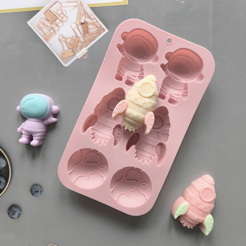 6-hole Cartoon Astronaut Rocke - مراجعة Soap Making Ideas وسعره