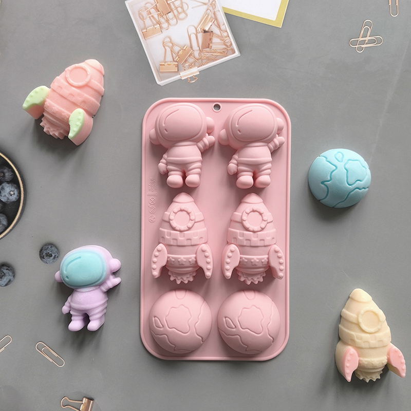 6-hole Cartoon Astronaut Rocke - مراجعة Soap Making Ideas وسعره